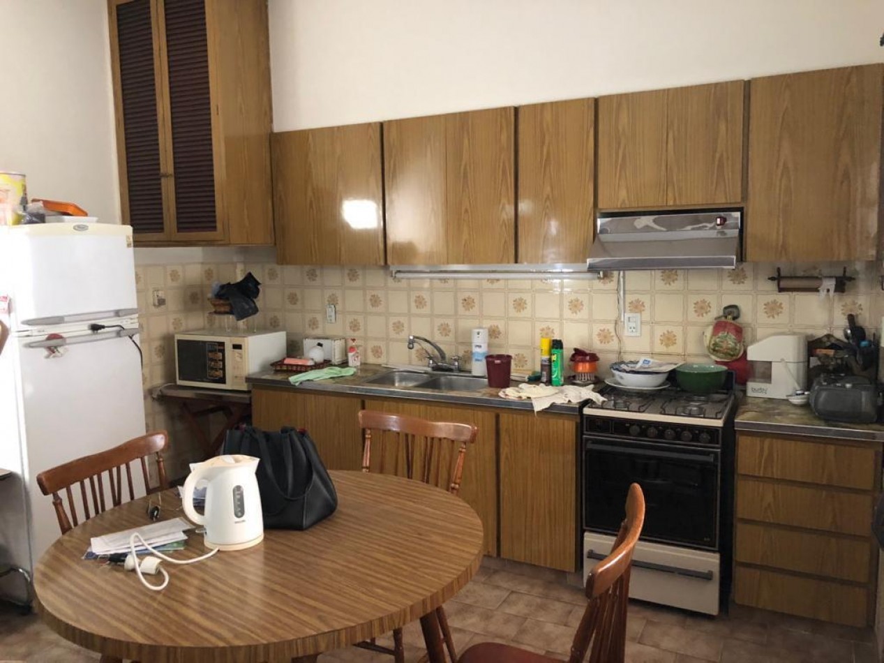 Casa 4 ambientes cochera doble - Villa Maipu