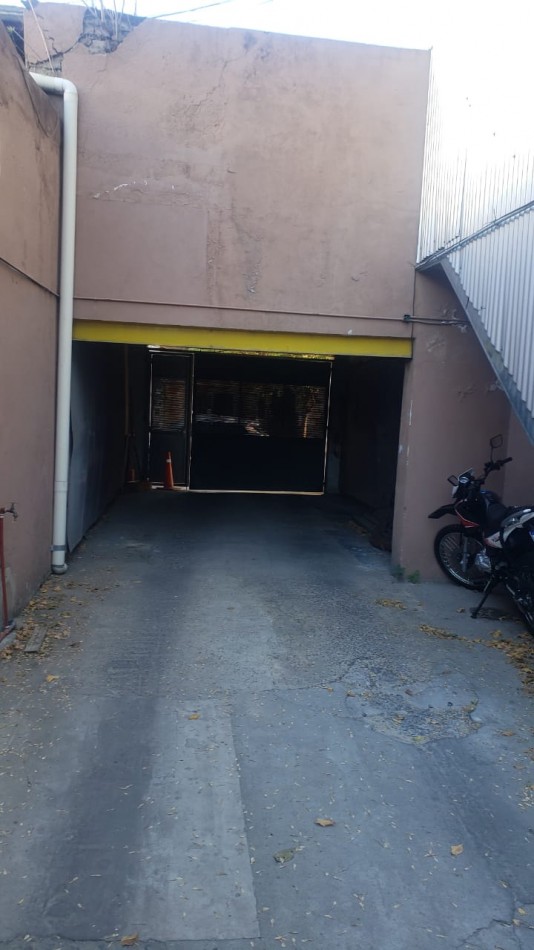 Cocheras y  local - Centro Vila Ballester