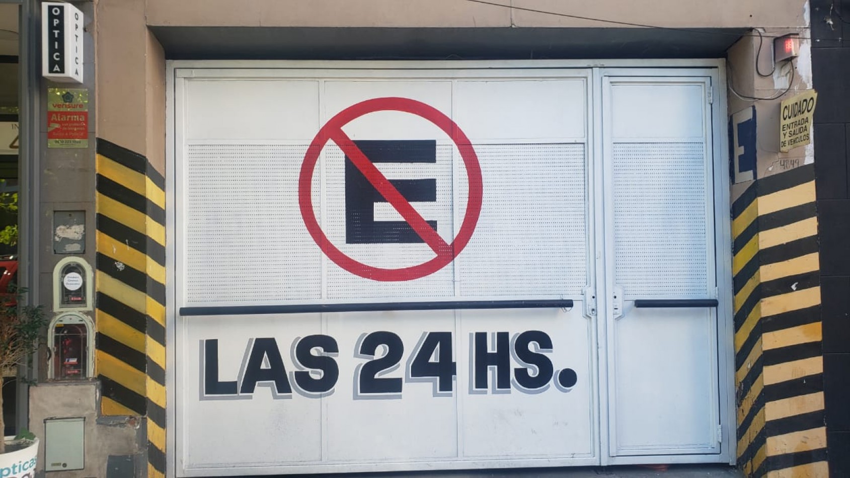 Cocheras y  local - Centro Vila Ballester