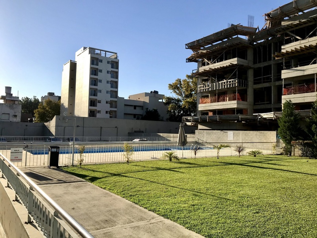 Dep. 2 Ambientes + Cochera + Terraza privada