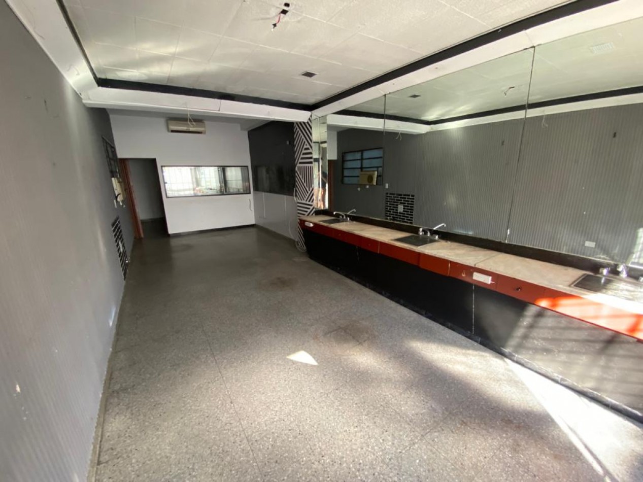 Local en Venta - Centro San Martin. 