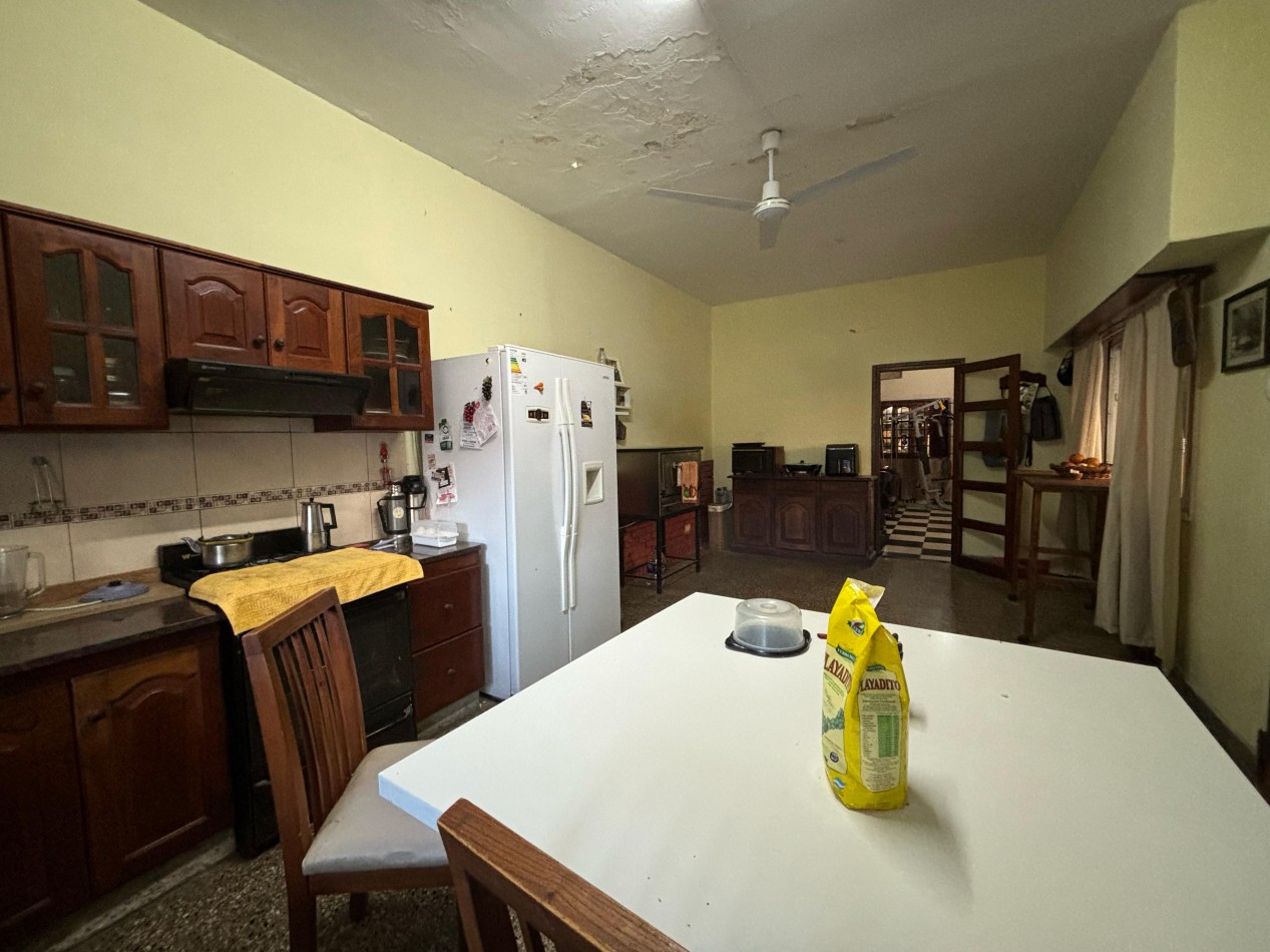 Hermosa casa de 4 ambientes en venta - San Martin