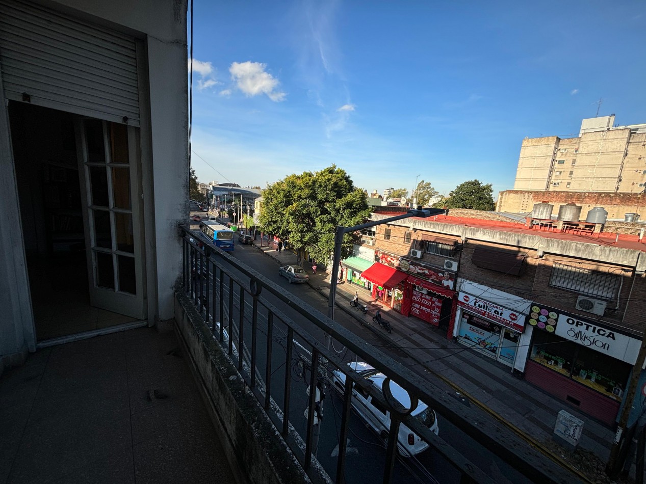 Hermoso departamento de 5 ambientes  - San Martin Centro