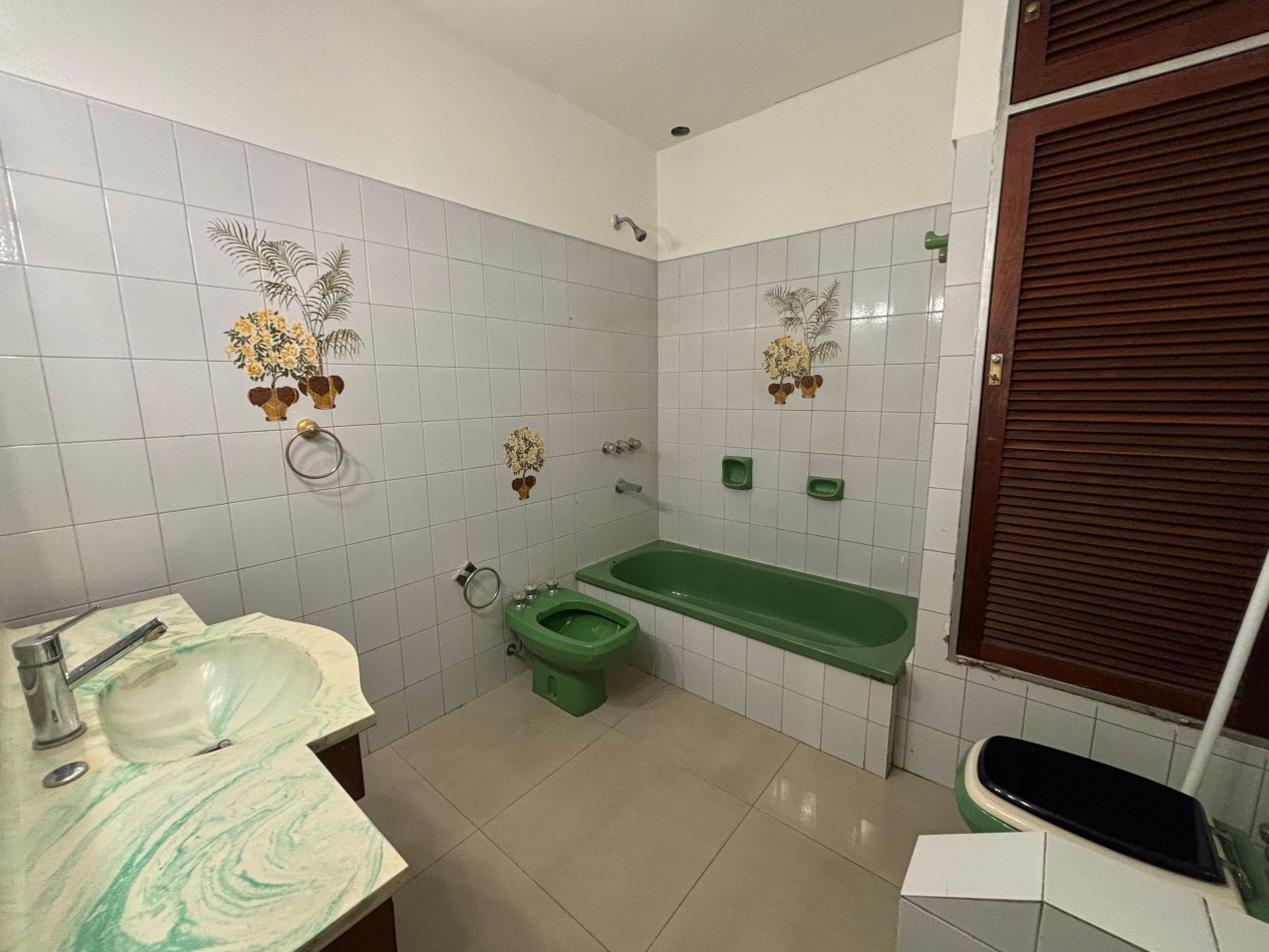 Hermosa casa de 4 ambientes - San Martin centro