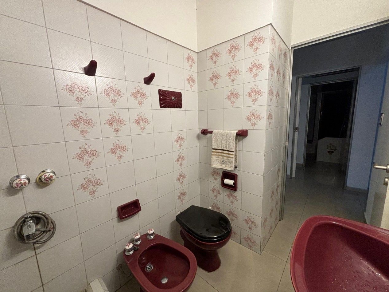 Hermosa casa de 4 ambientes - San Martin centro