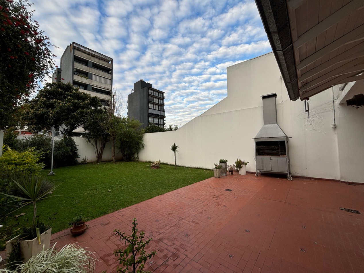 Hermosa casa de 4 ambientes - San Martin centro