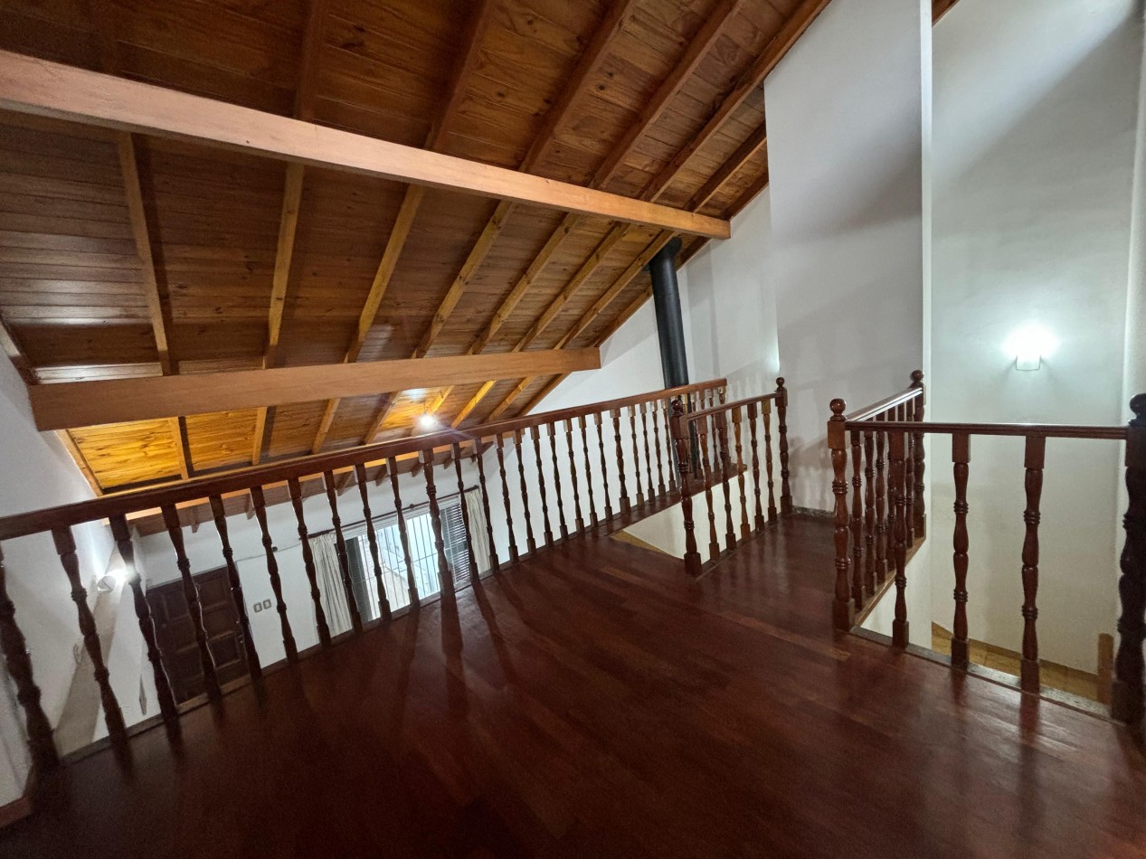 Hermosa casa de 4 ambientes - San Martin centro