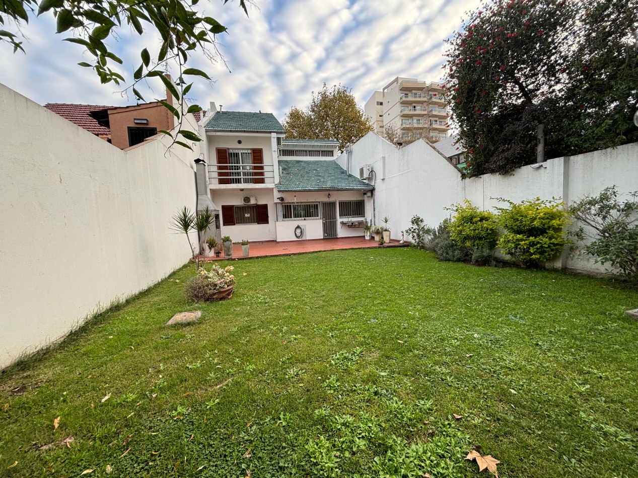 Hermosa casa de 4 ambientes - San Martin centro