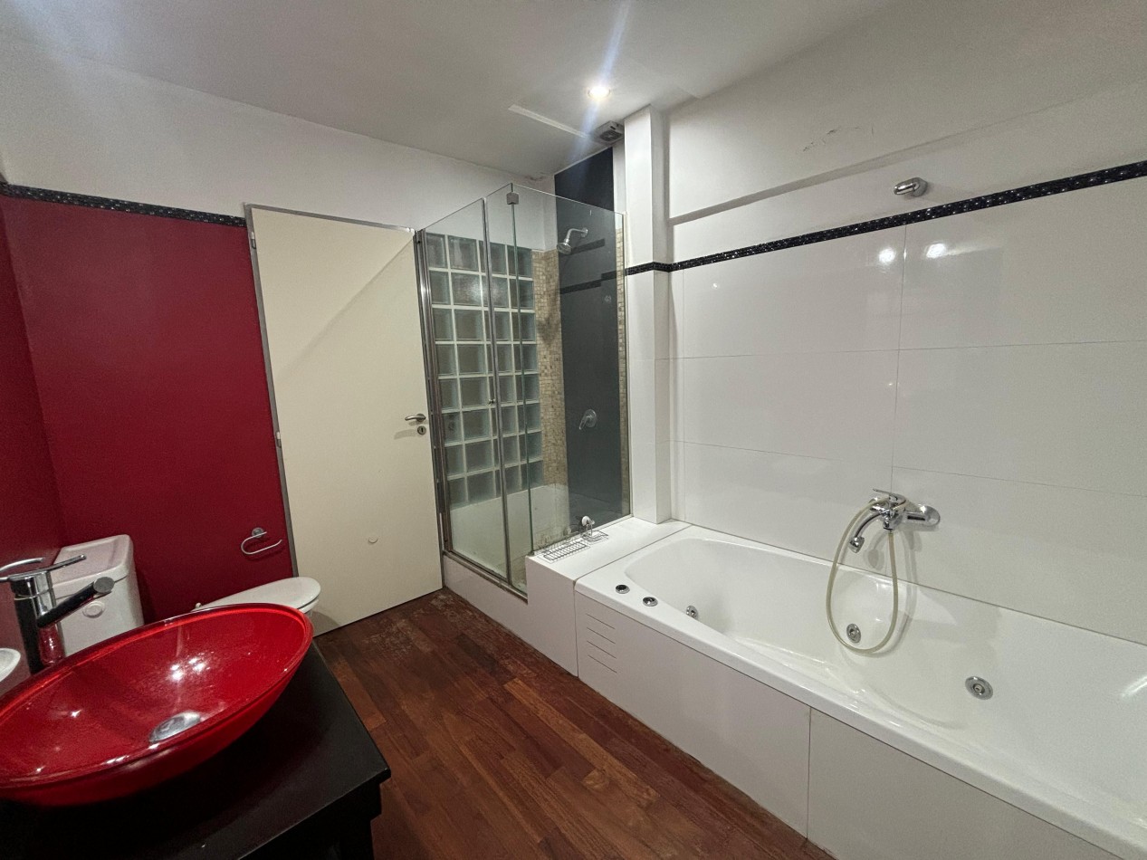 Hermosa casa de 4 ambientes - San Martin centro