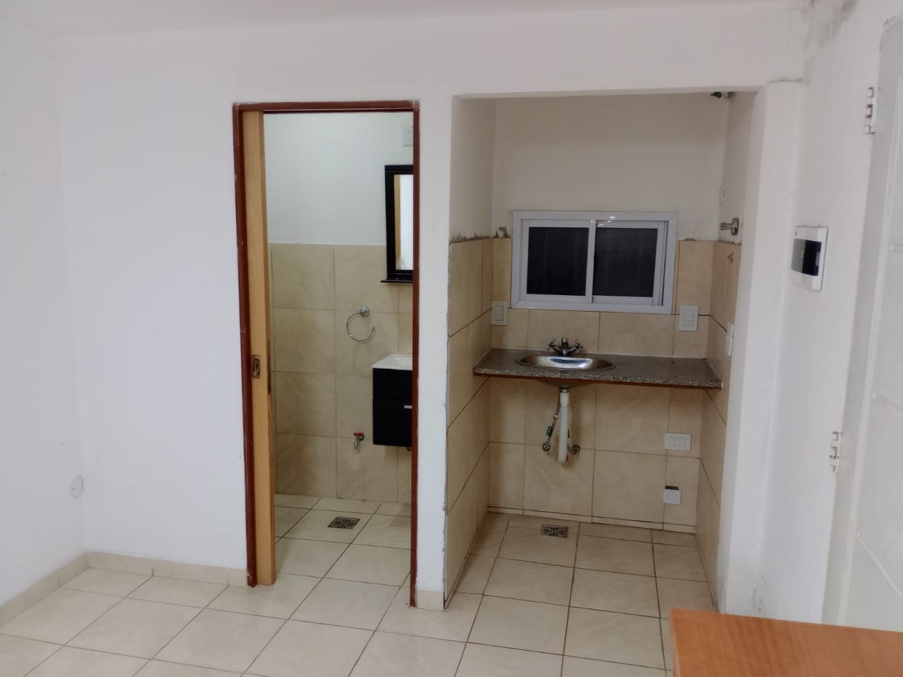 OFICINA / CONSULTORIO CENTRICO - Villa Ballester 