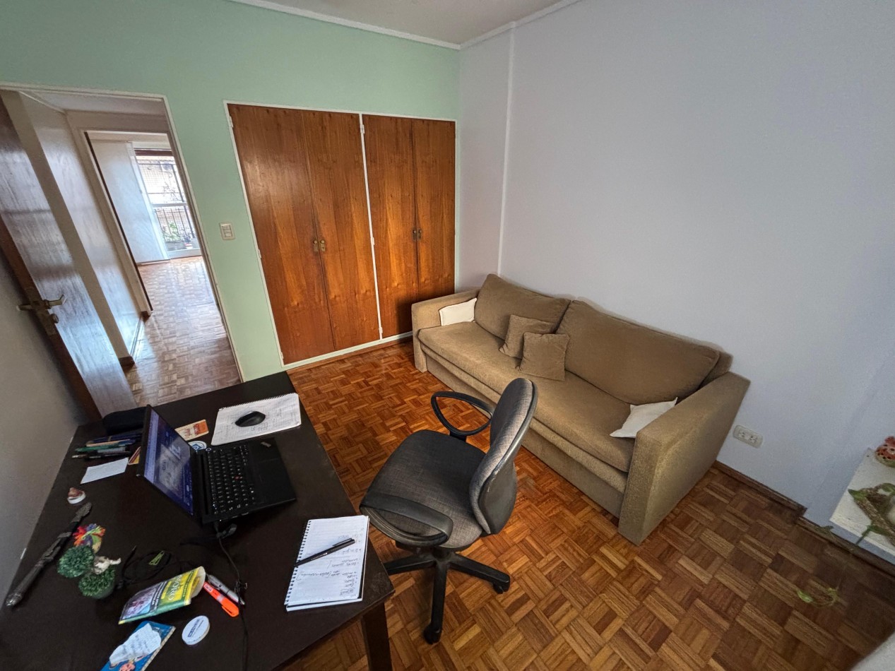 Depto 4 Amb. Dep. de Servicio y Cochera