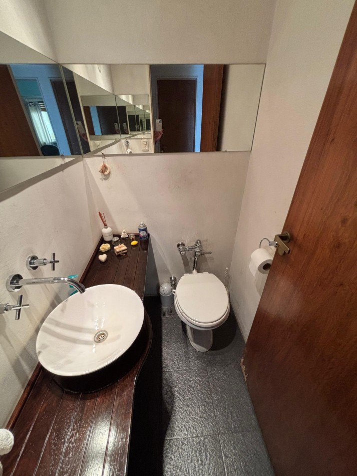 Depto 4 Amb. Dep. de Servicio y Cochera