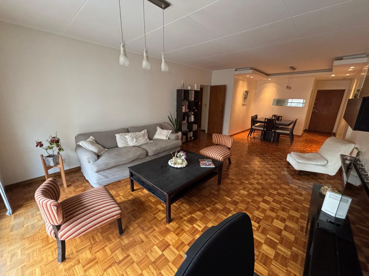 Depto 4 Amb. Dep. de Servicio y Cochera