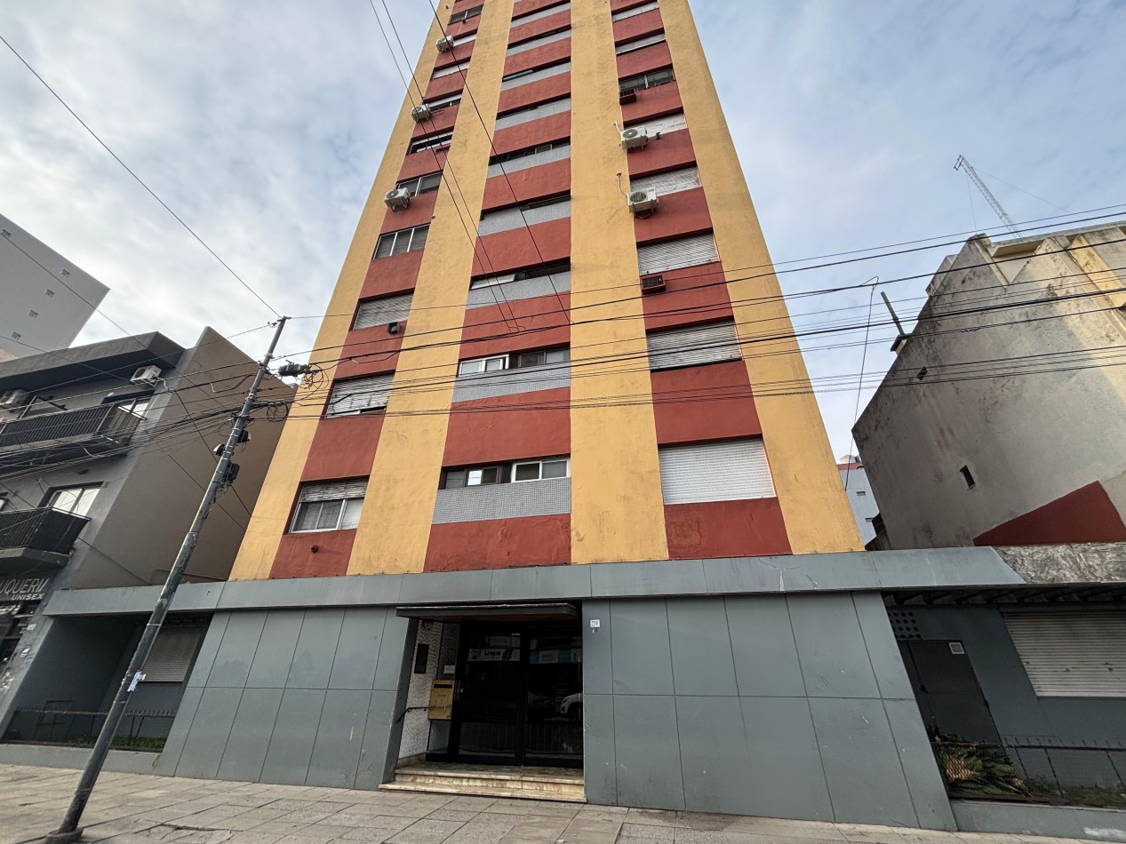 OPORTUNIDAD Departamento de 3 ambientes en venta - San Martin centro