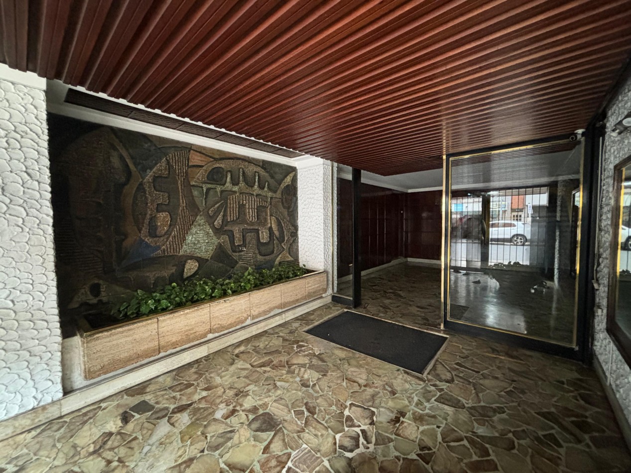 OPORTUNIDAD Departamento de 3 ambientes en venta - San Martin centro