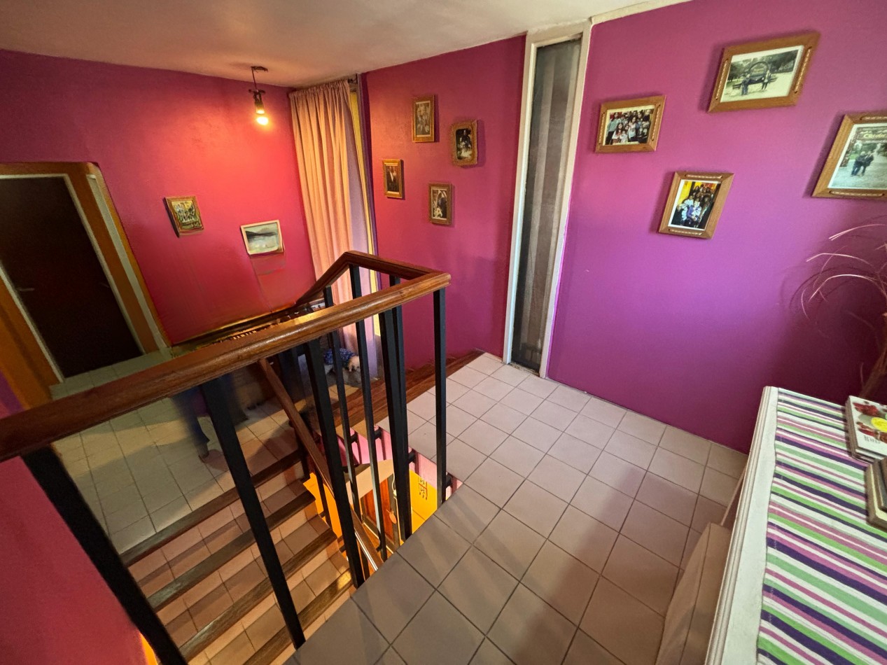 Importante casa en venta - Loma Hermosa