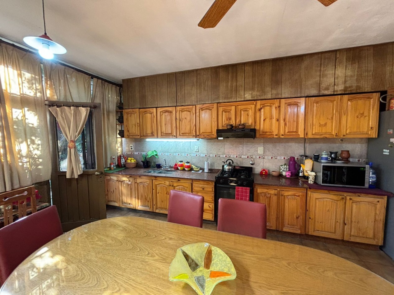 Importante casa en venta - Loma Hermosa