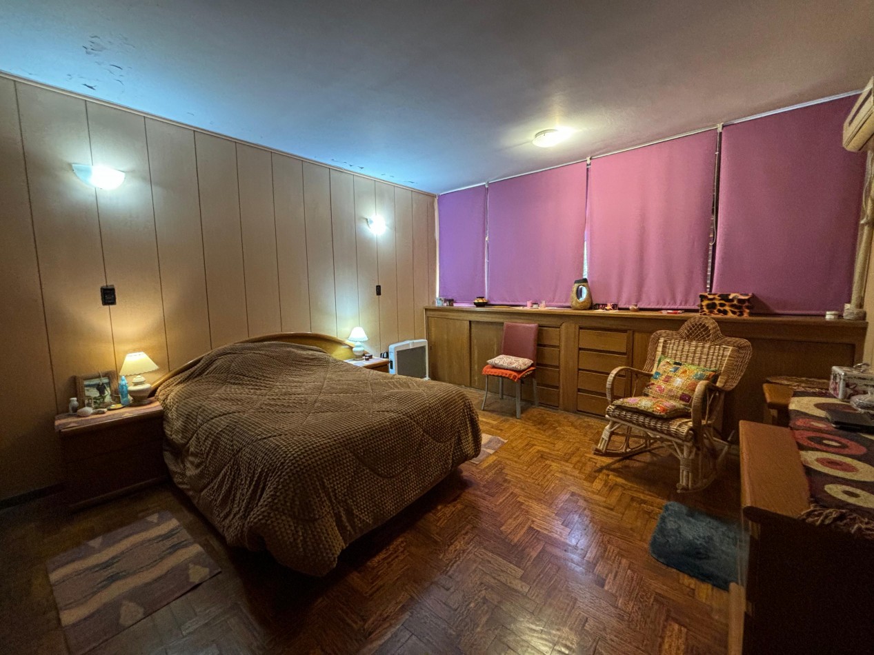 Importante casa en venta - Loma Hermosa