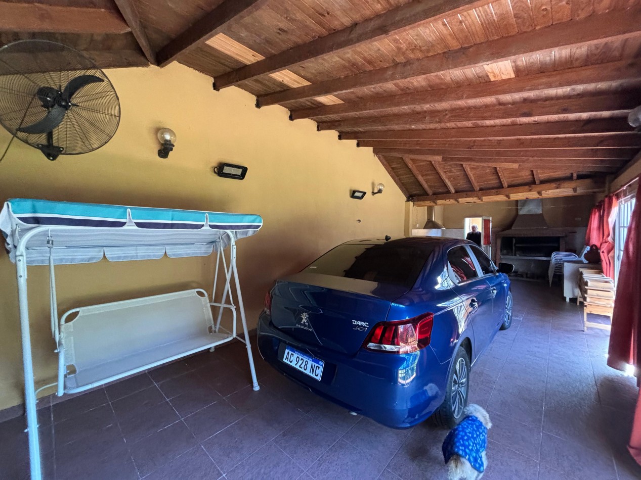 Importante casa en venta - Loma Hermosa