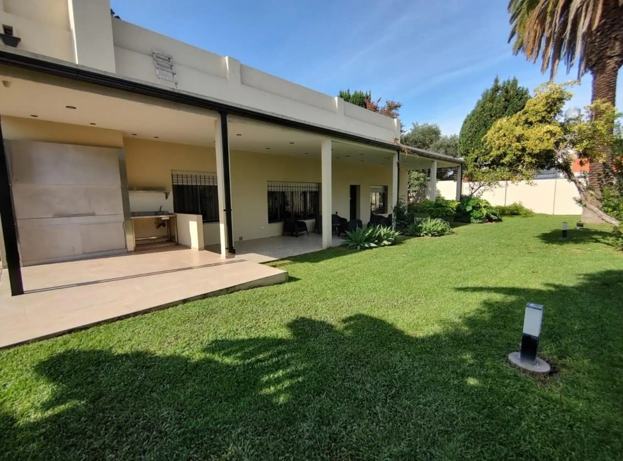 Hermoso depto. 4 ambientes - V. Ballester