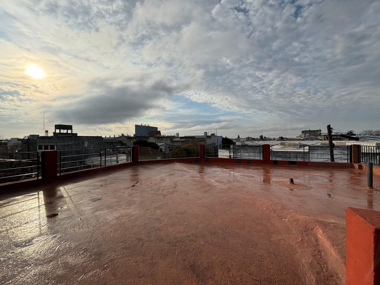 CASA MULTIFAMILIAR EN VENTA - ANTICIPO Y CUOTAS