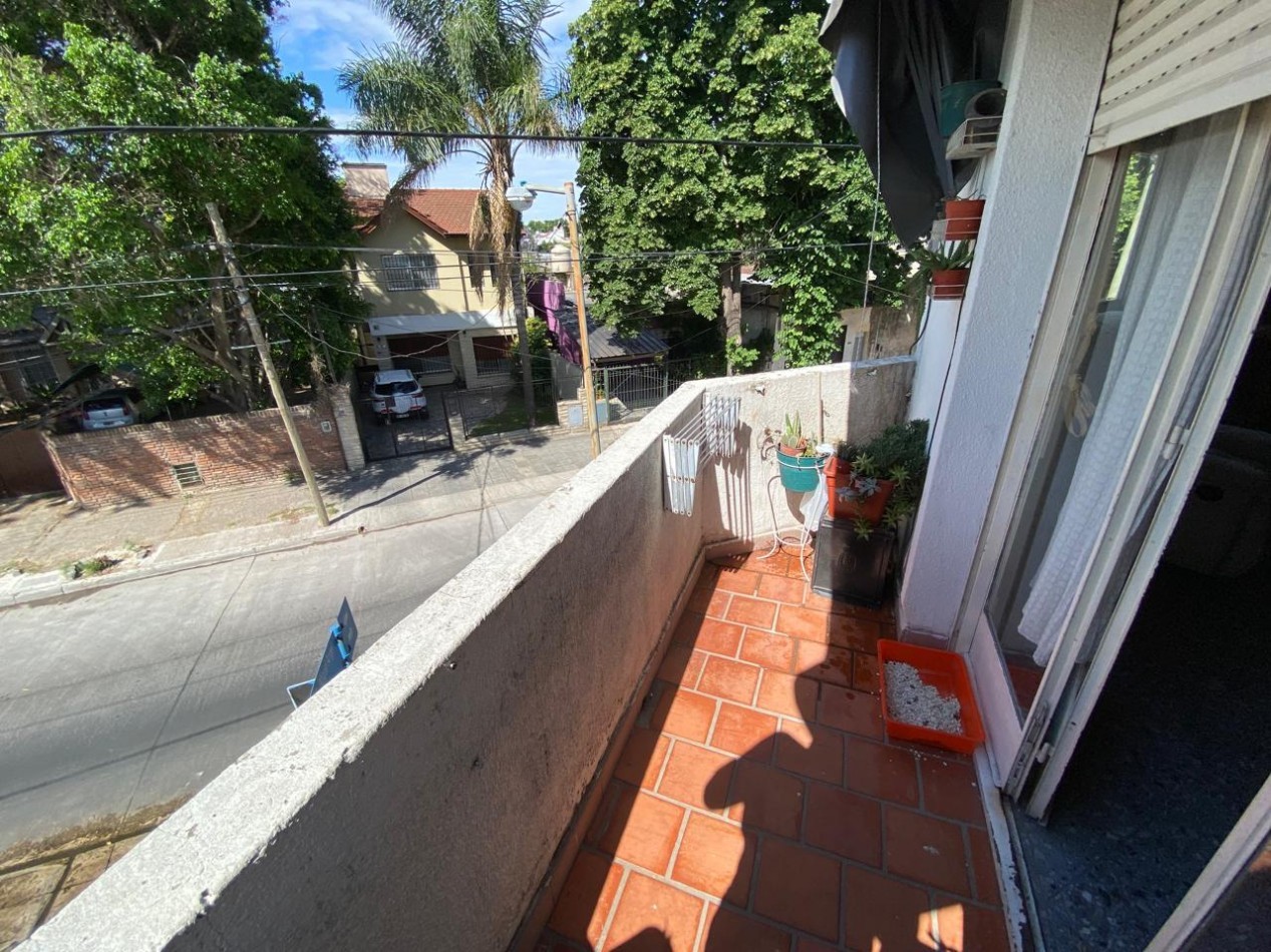 PH DE 4 AMBIENTES - V. BALLESTER