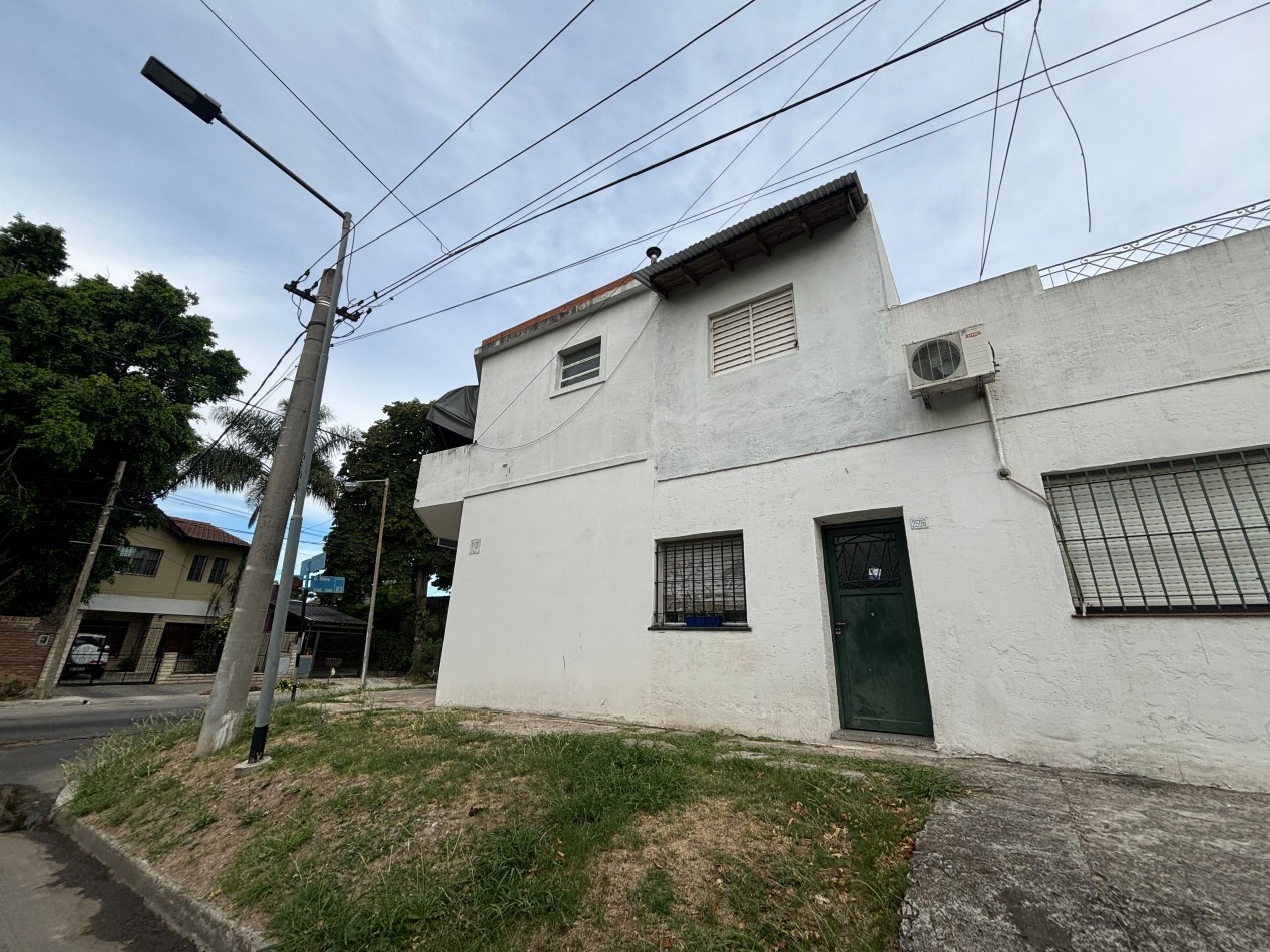 PH DE 4 AMBIENTES - V. BALLESTER