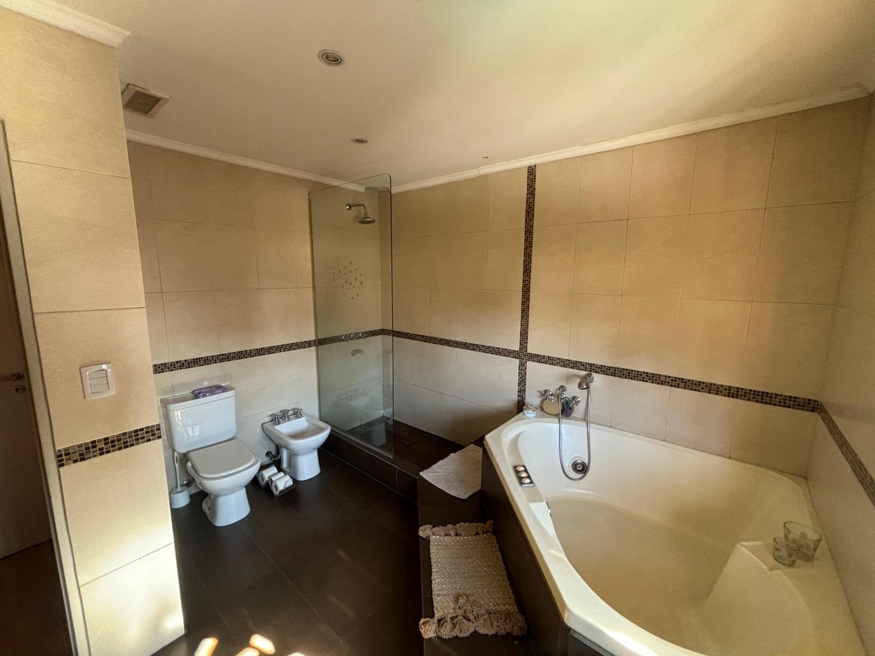 Hermosa casa de 4 ambientes - SAN ANDRES