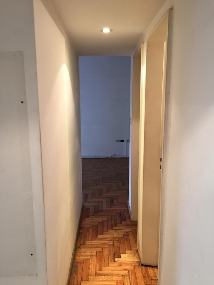 Departamento de 4 ambientes con cochera en alquiler - San Martin centro