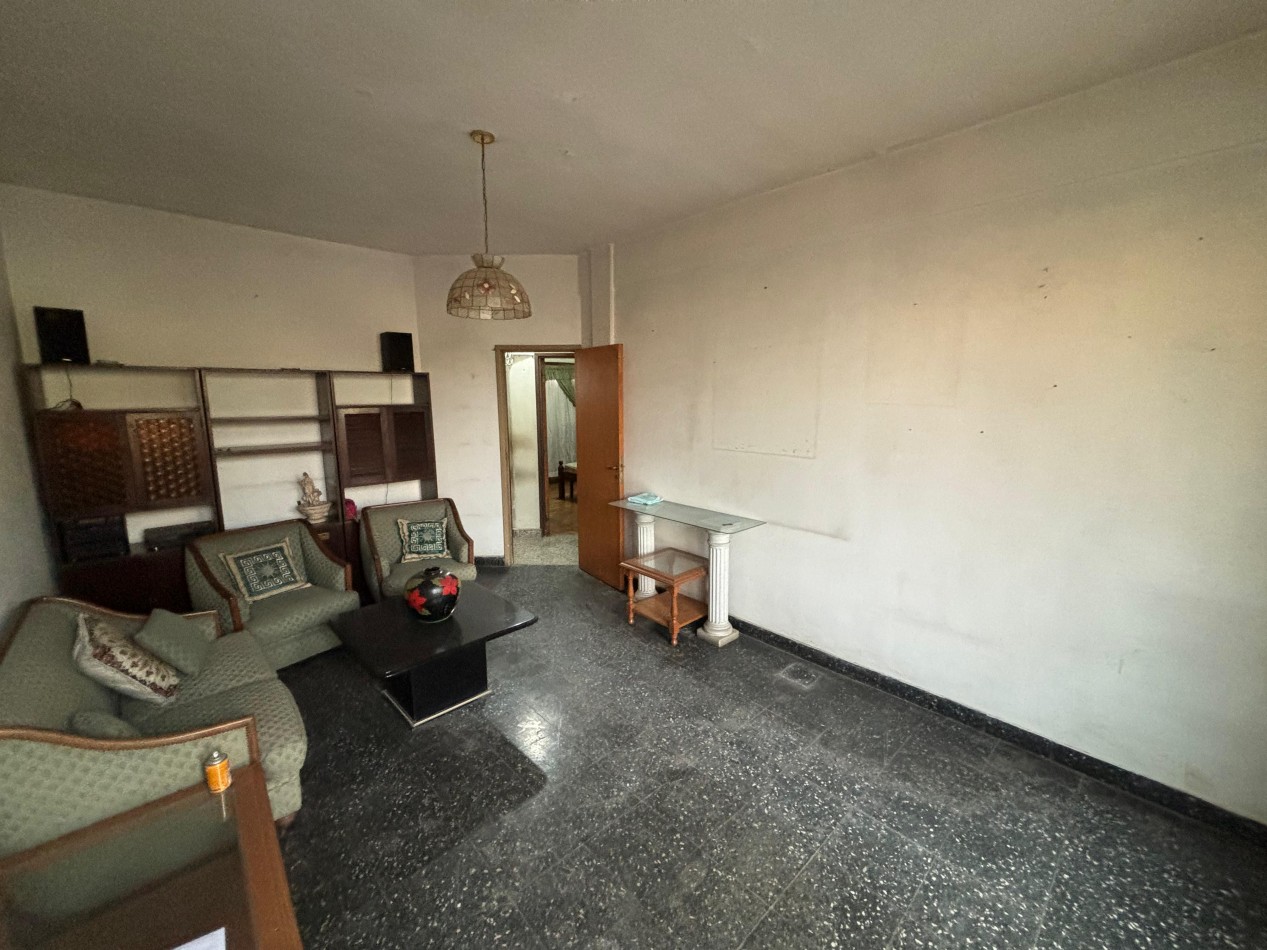 PH de 4 ambientes a reciclar en venta - Villa Maipu