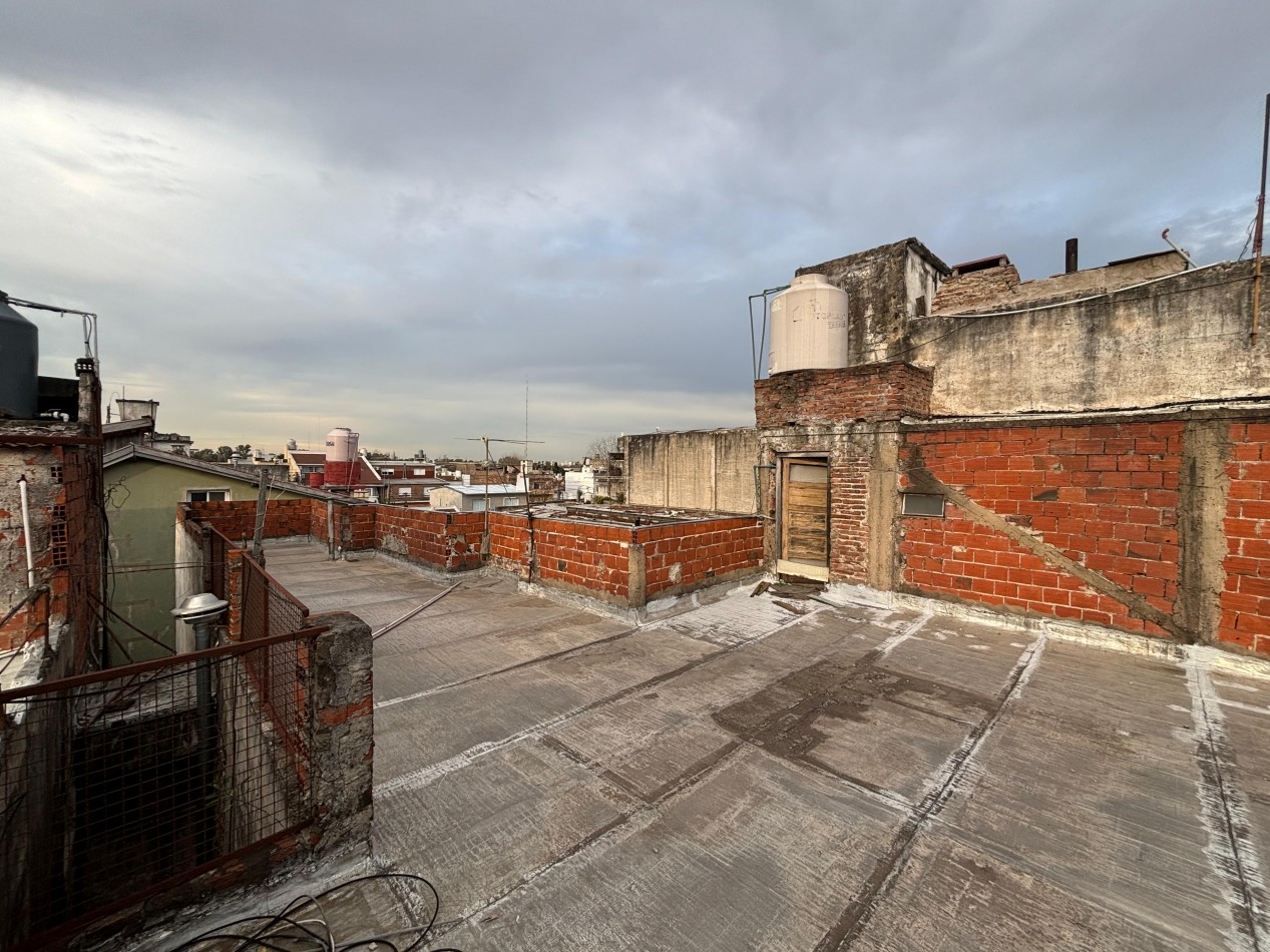 PH de 4 ambientes a reciclar en venta - Villa Maipu