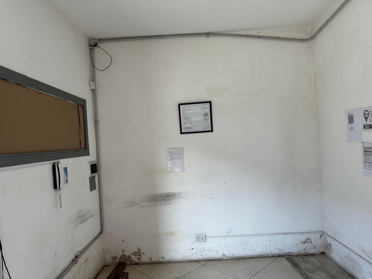 Galpon de dos plantas - Barracas