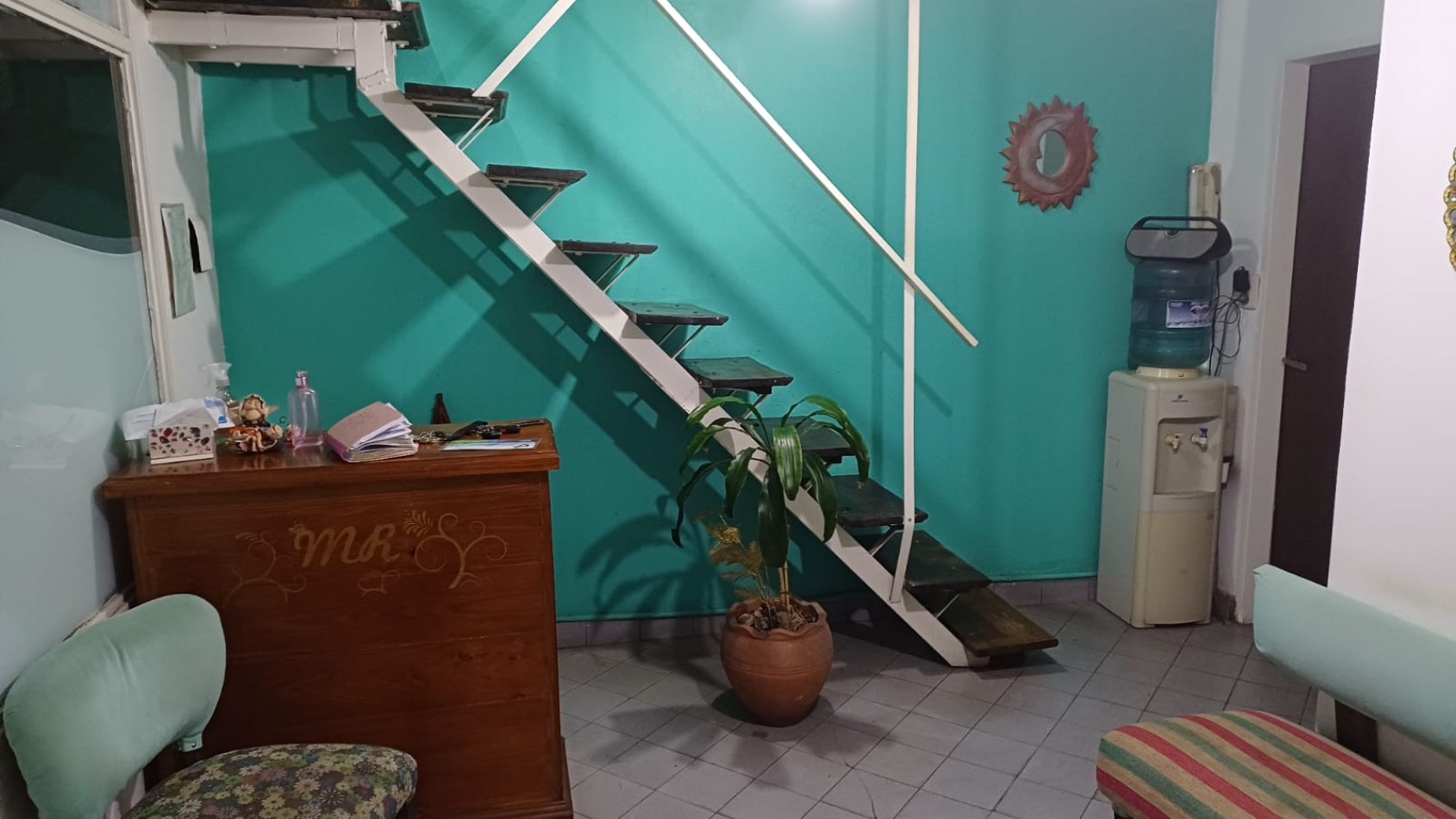 Local esquina - Centro San Martin. 