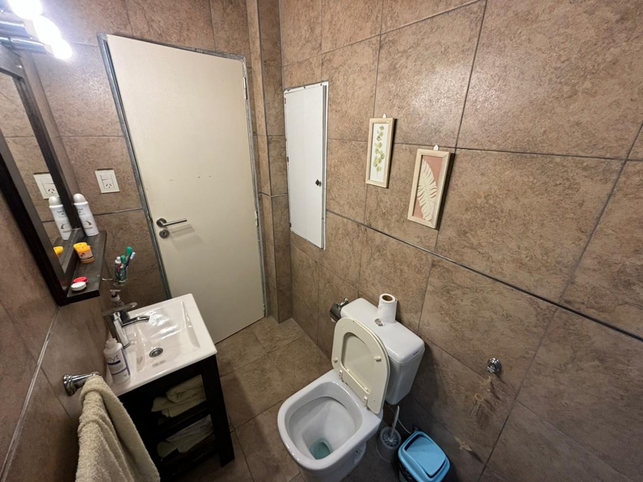 Excelente PH de 3 ambientes en venta - Villa Lynch