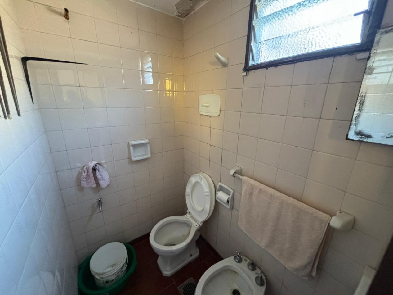 Amplio PH de 5 ambientes en venta - Villa Maipu