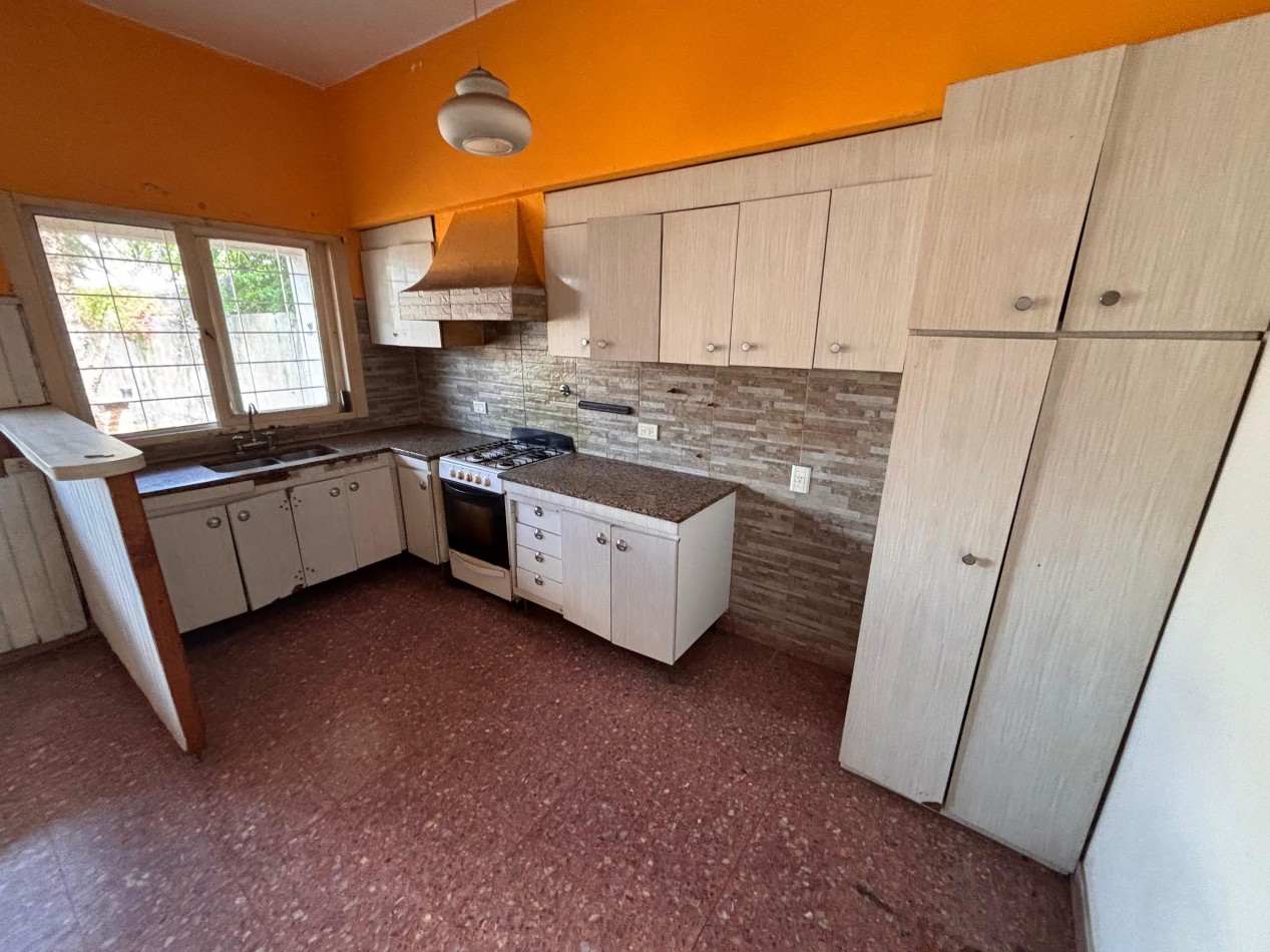 Casa 4 ambientes - San Martin