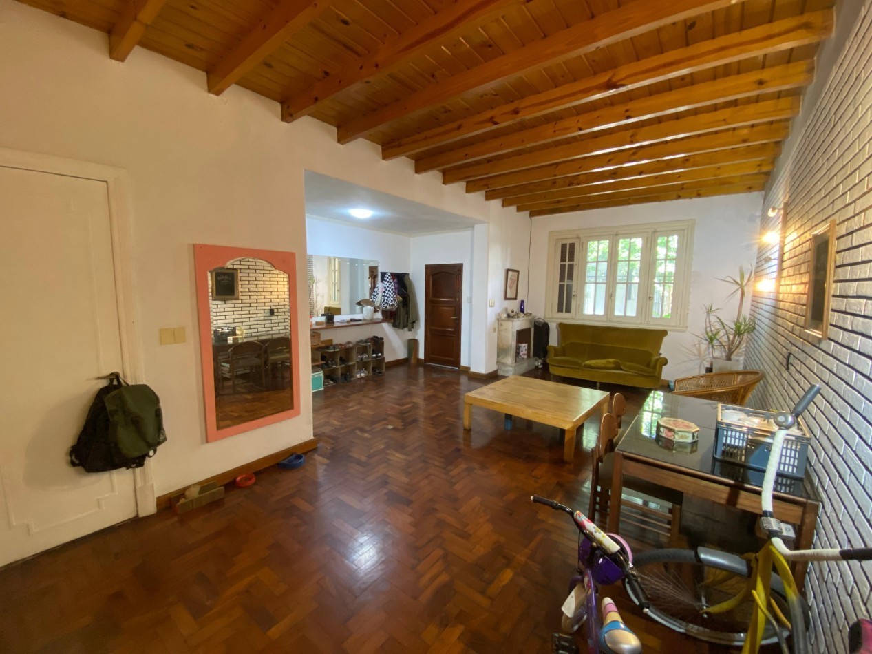 Casa 5 ambientes  - San Martin Centro