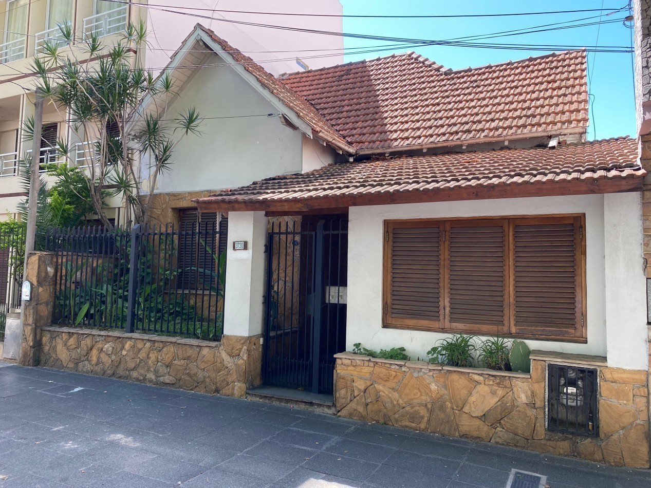 Casa 5 ambientes  - San Martin Centro