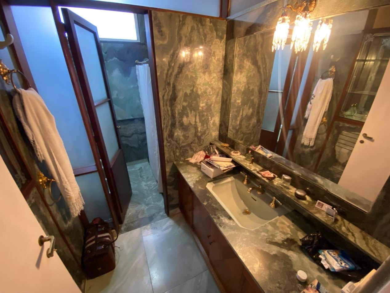 Departamento ideal para estudio o centro educativo. 