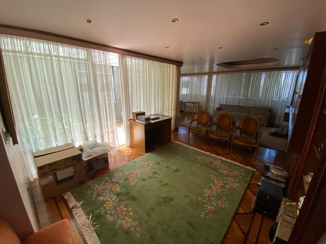 Departamento ideal para estudio o centro educativo. 