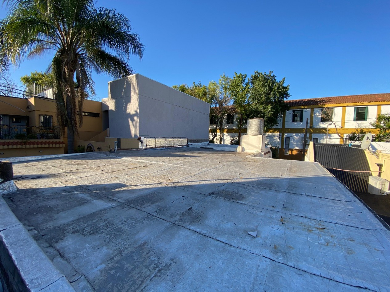 Casa 4 ambientes - Zona Agustiniano - San Andres 