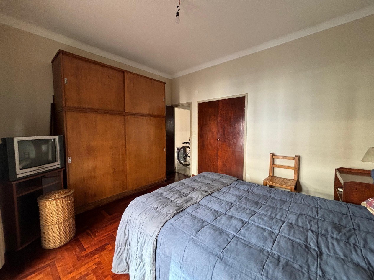 Excelente departamento semipiso de 3 ambientes - San Martin centro