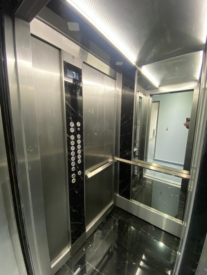 DEPARTAMENTO 2 AMBIENTES DE CATEGORIA EN ALQUILER - SAN MARTIN