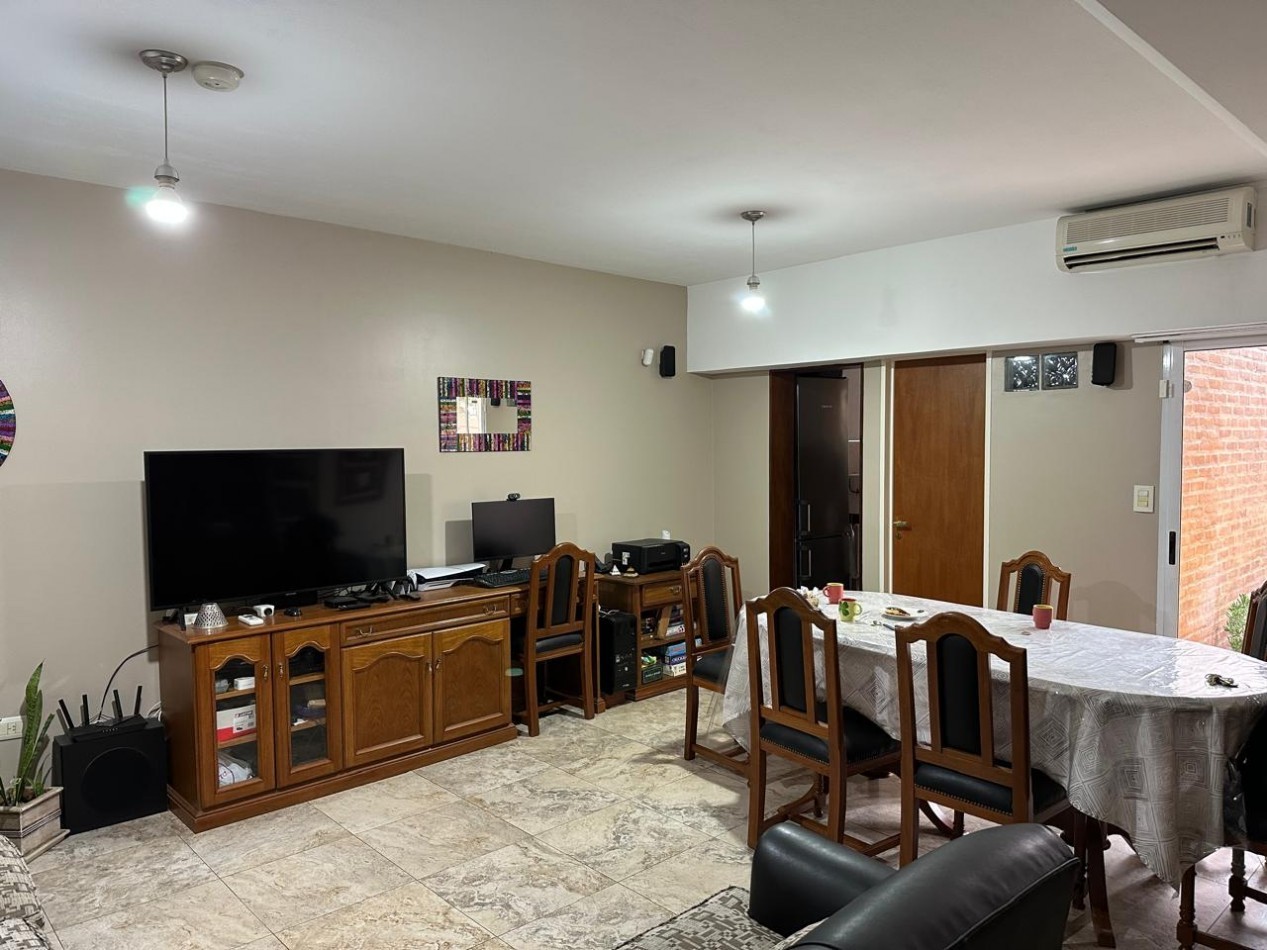 Departamento en planta baja de 4 ambientes en venta - San Martin centro