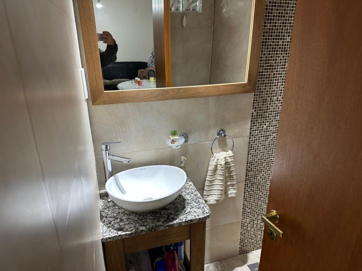 Departamento en planta baja de 4 ambientes en venta - San Martin centro