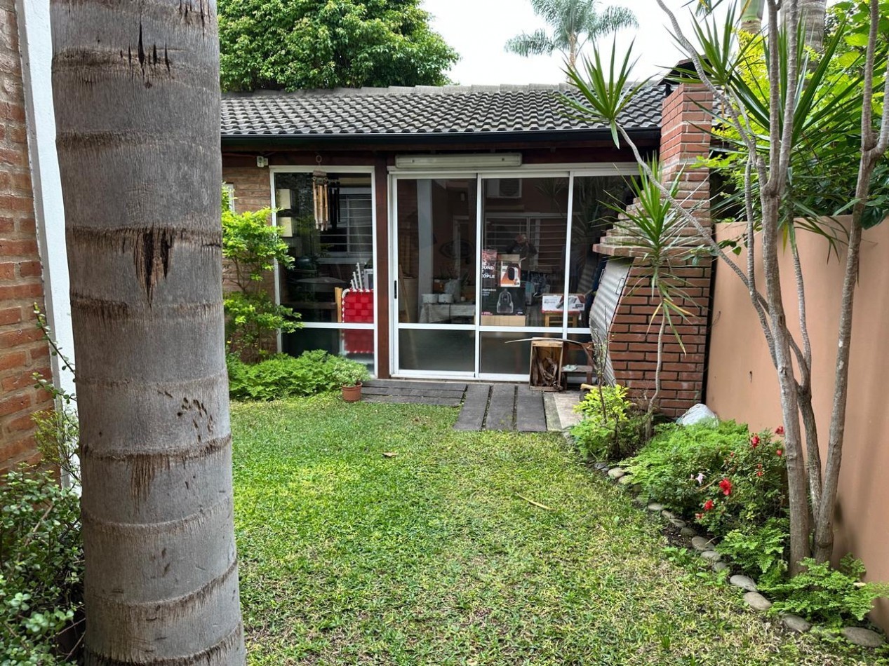 Departamento en planta baja de 4 ambientes en venta - San Martin centro