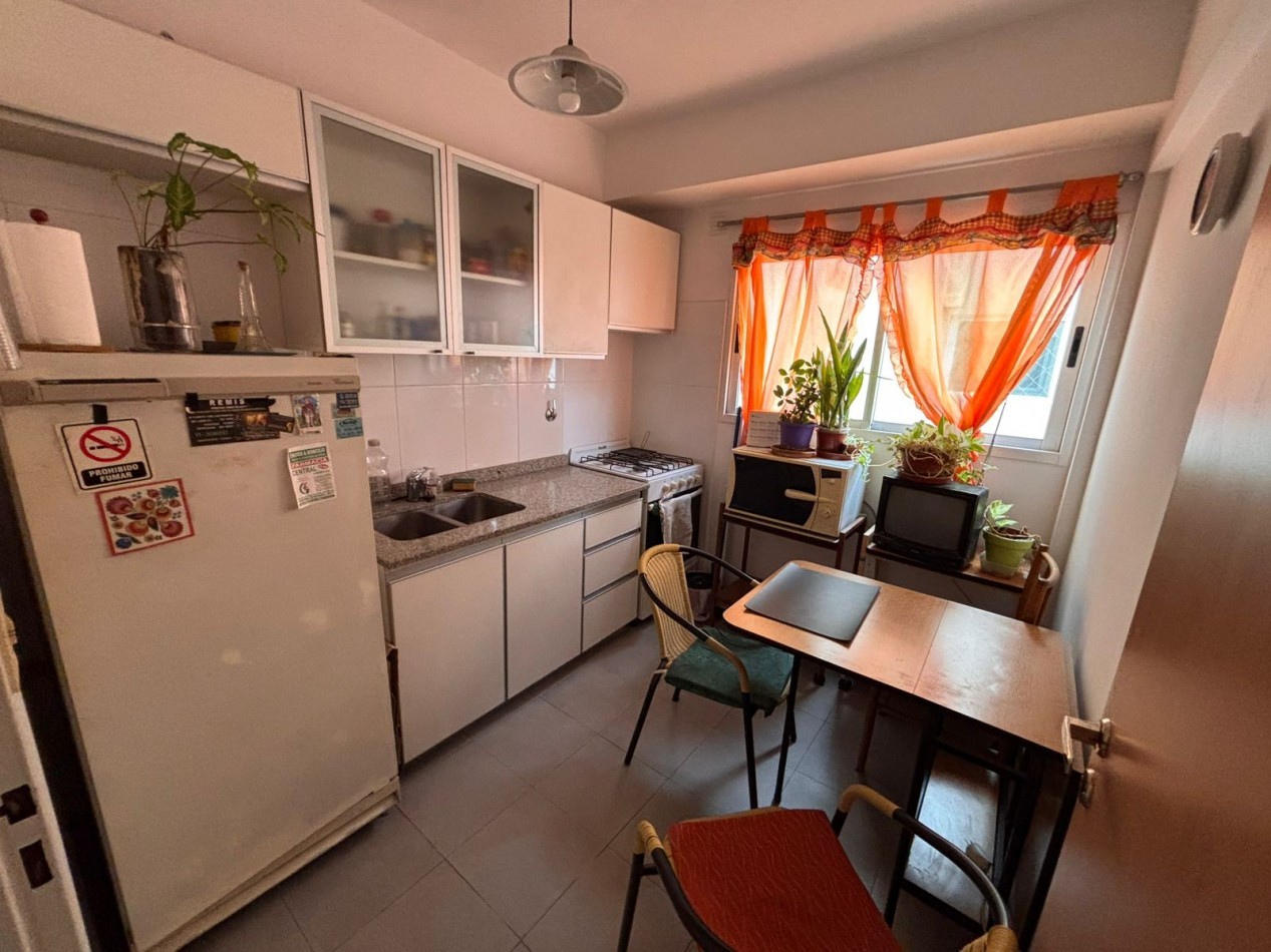 Departamento de 2 ambientes dividido en venta - San Martin 