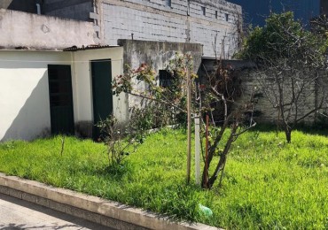 Casa 4 ambientes cochera doble - Villa Maipu