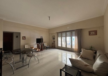 Excelente departamento semipiso de 3 ambientes - San Martin centro