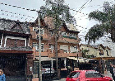 Departamento en planta baja de 4 ambientes en venta - San Martin centro